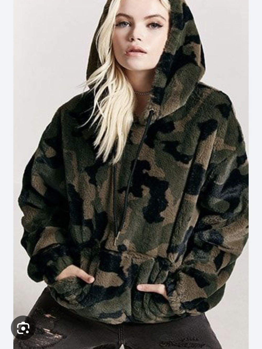 Forever 21 Faux Sherpa Camo Hooded Jacket - Olive/Black